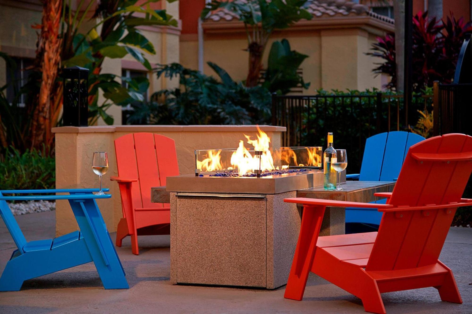 Residence Inn By Marriott North Naples מראה חיצוני תמונה